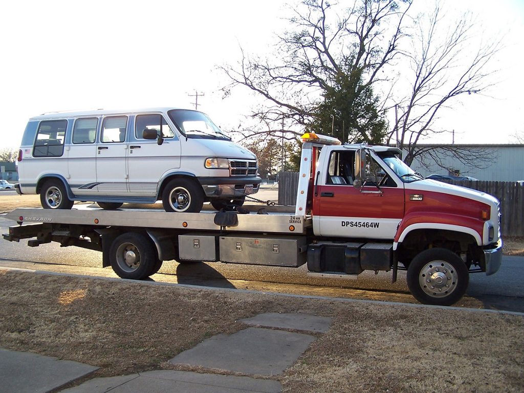 Auto Wrecker Service and Cost in Omaha NE Towing Services Of Omaha